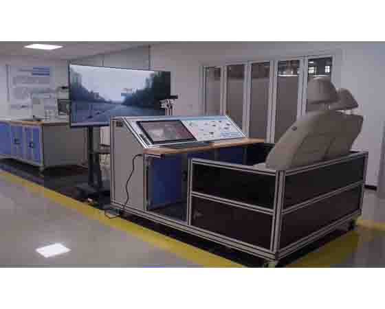 智能網聯(lián)汽車 實驗：探索未來出行的新天地